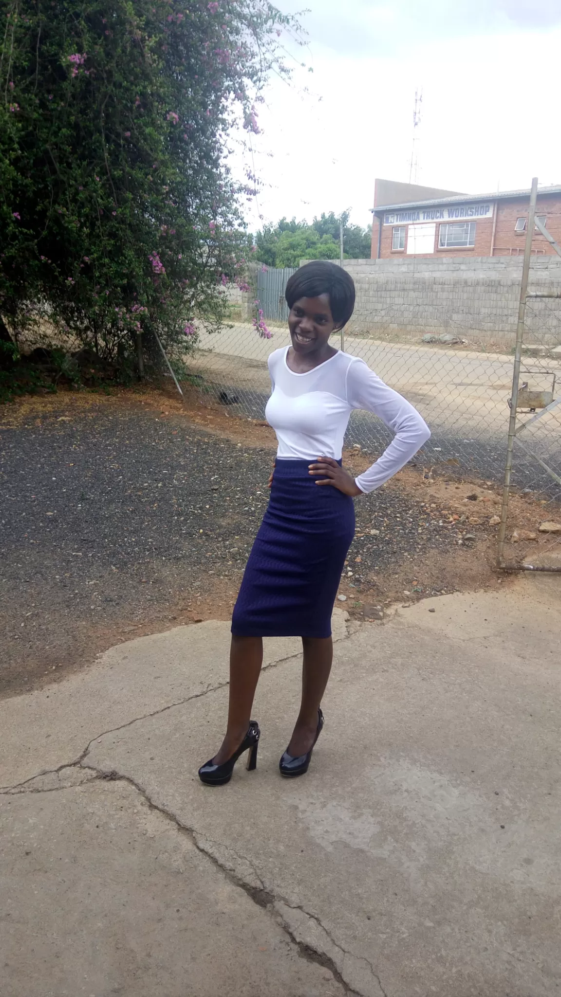 Esther Dry avatar picture
