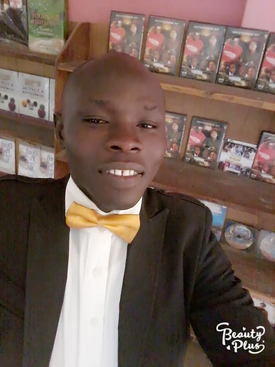 victory Maina avatar picture