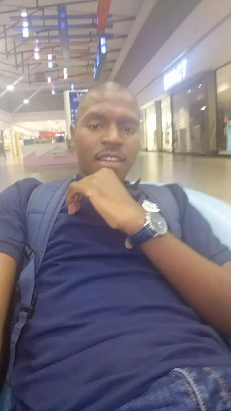 Emmanuel đź‘‘ Malatji avatar picture