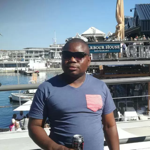Tendai Mandishona avatar picture
