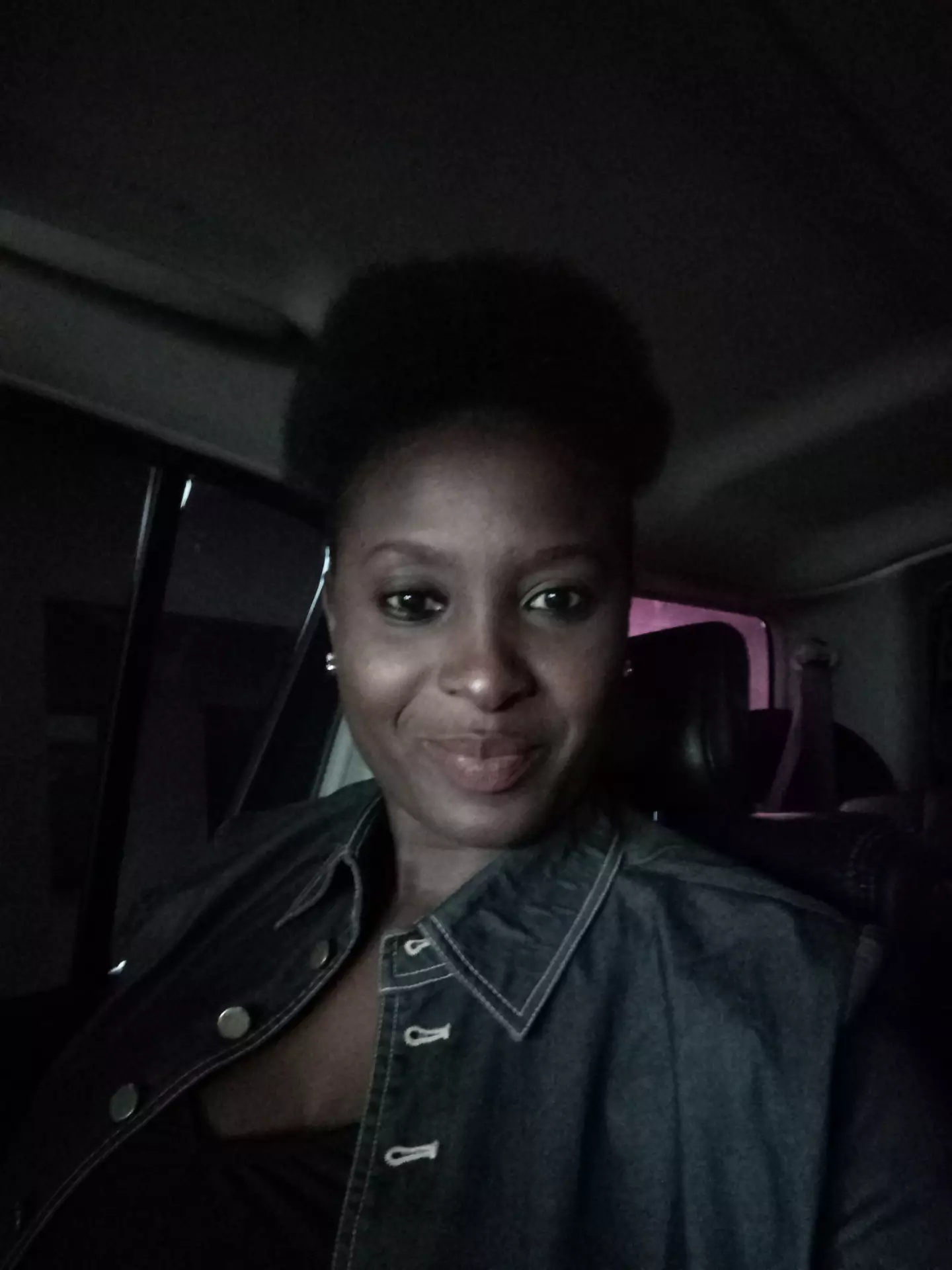 Amina B avatar picture