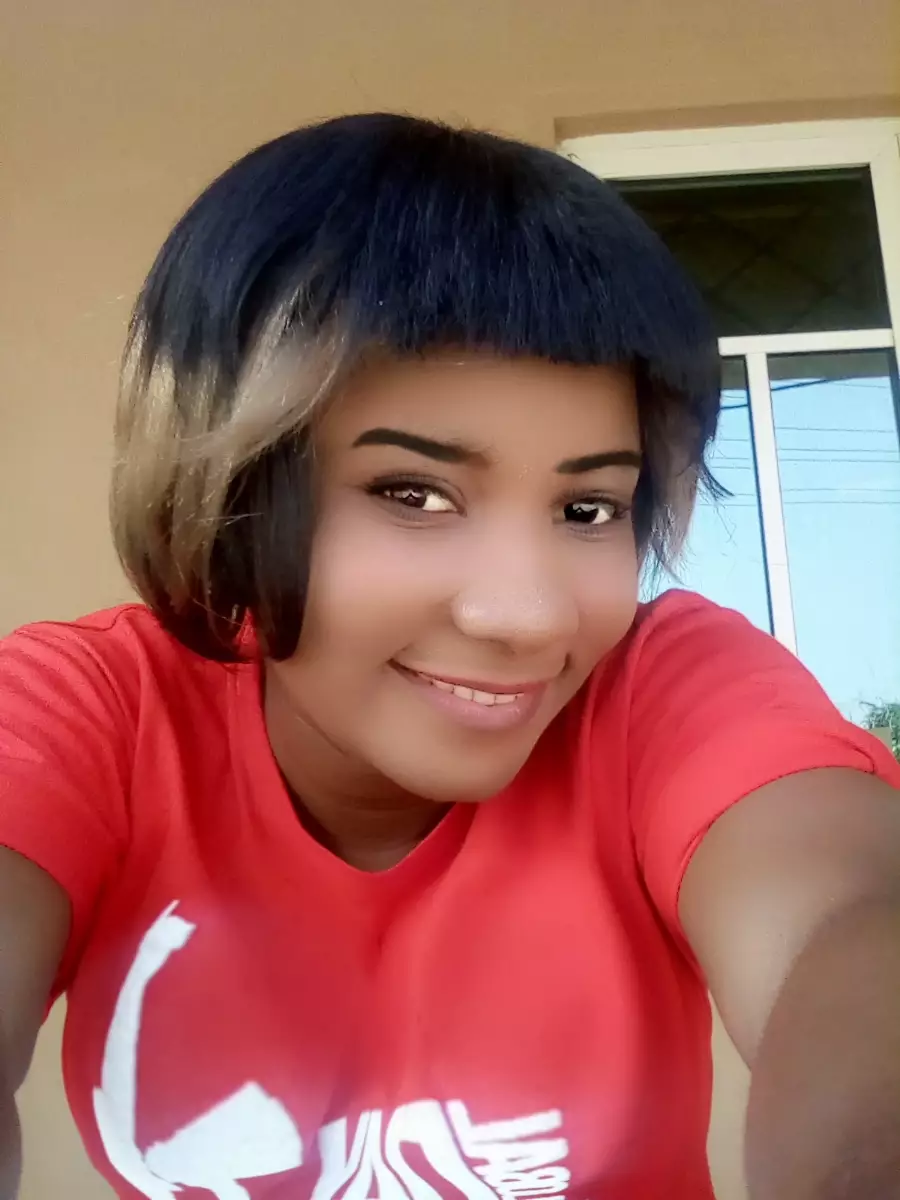 Happiness Dede avatar picture