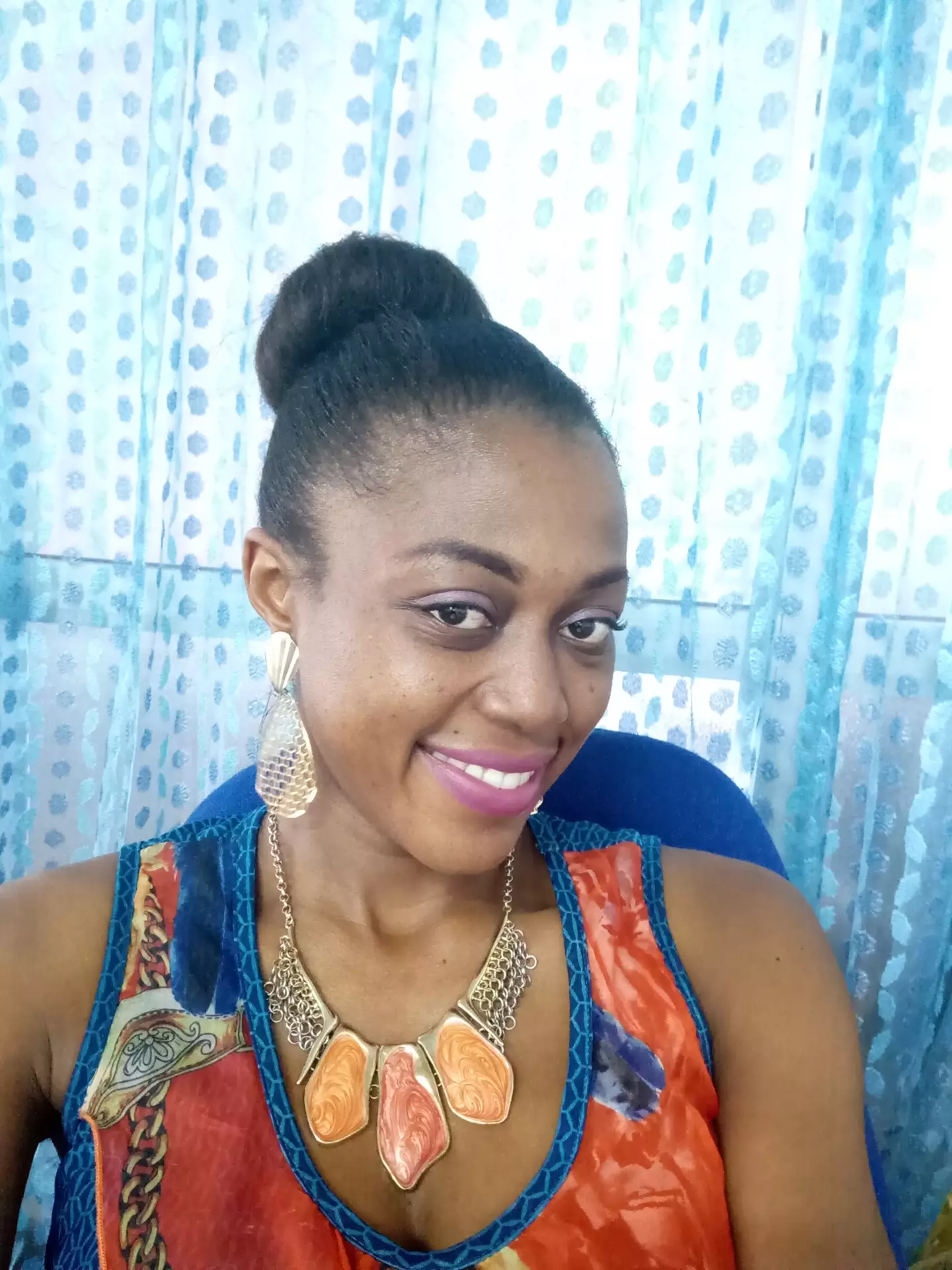 Cyntiche Tonkeu avatar picture