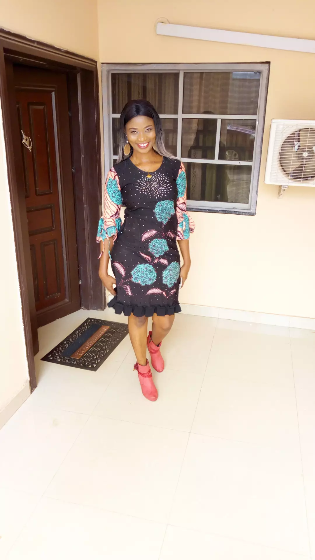 Ronke Ashaju avatar picture