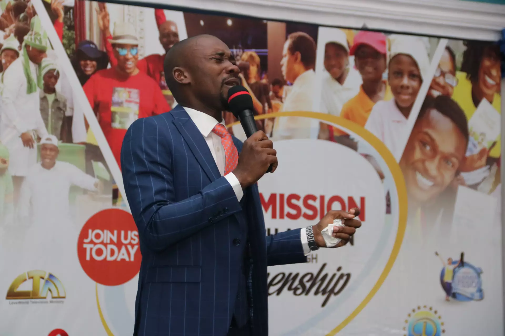 Pastor Odion Oyarero avatar picture
