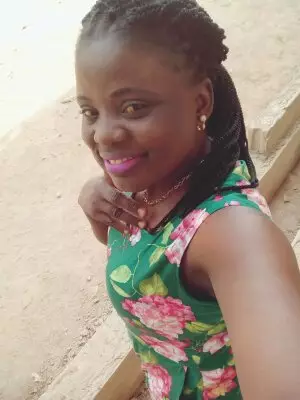 ROZY THE BEAUTY avatar picture