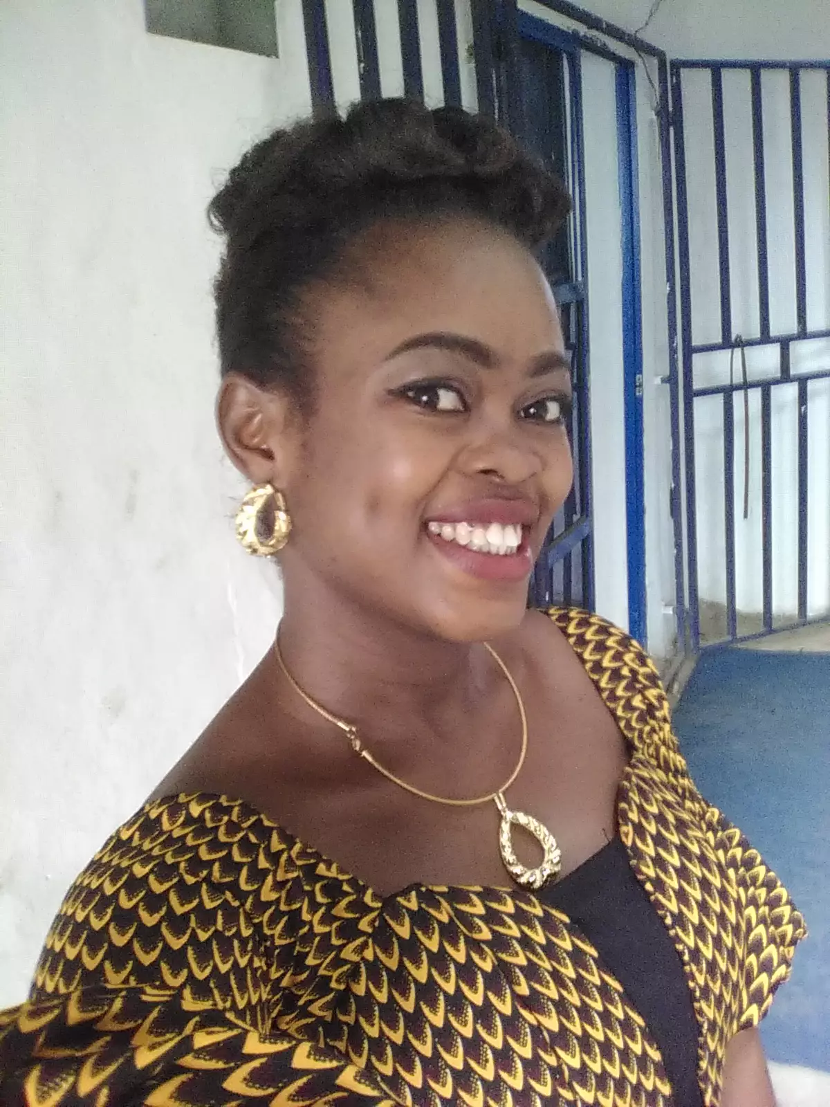 Flourishing OnyiFransy avatar picture