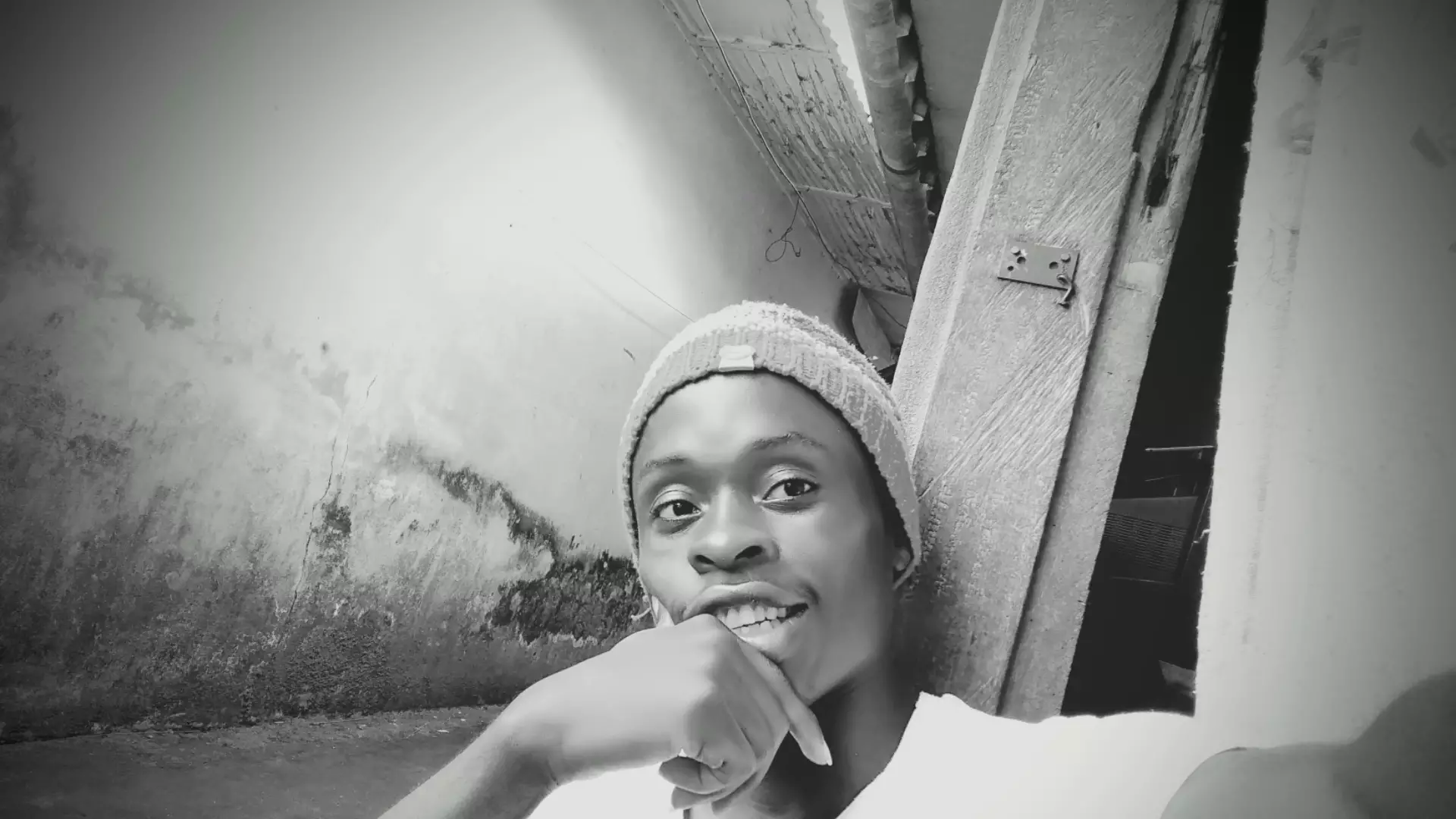 Moli B avatar picture