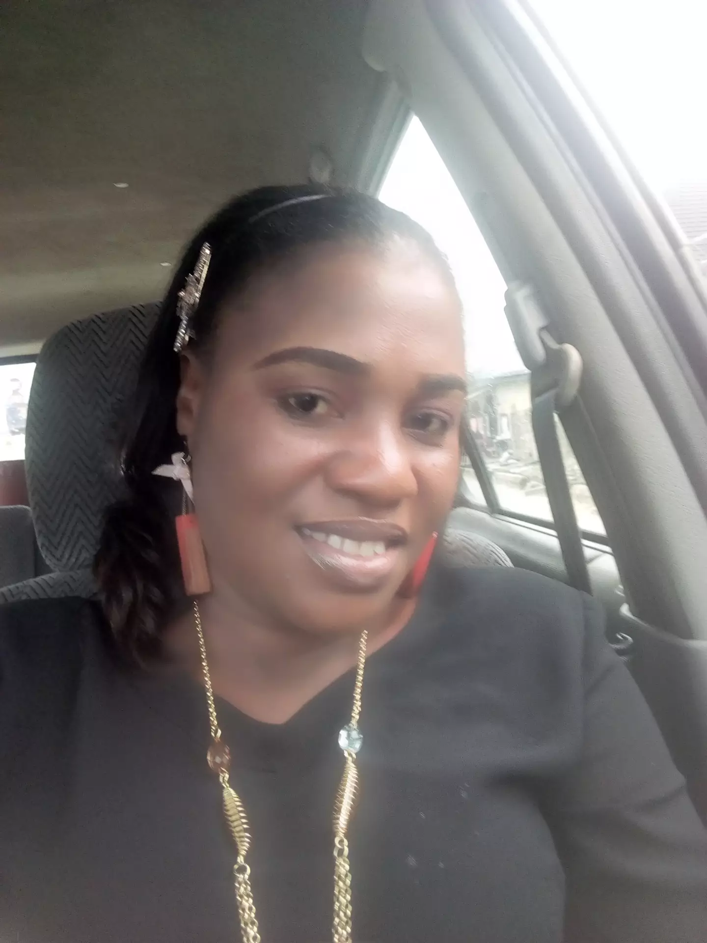 Olapade Omowunmi avatar picture