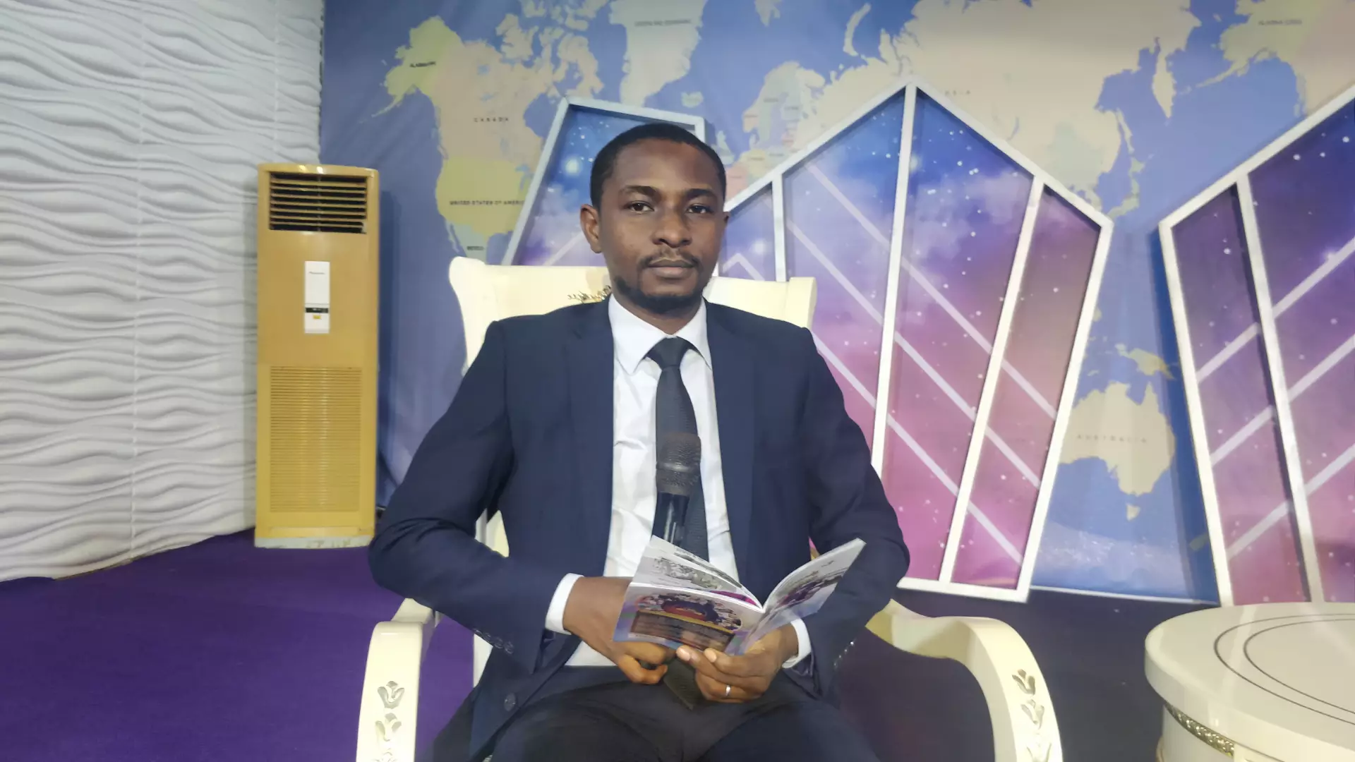 Oluwatobi Akinbiyi avatar picture