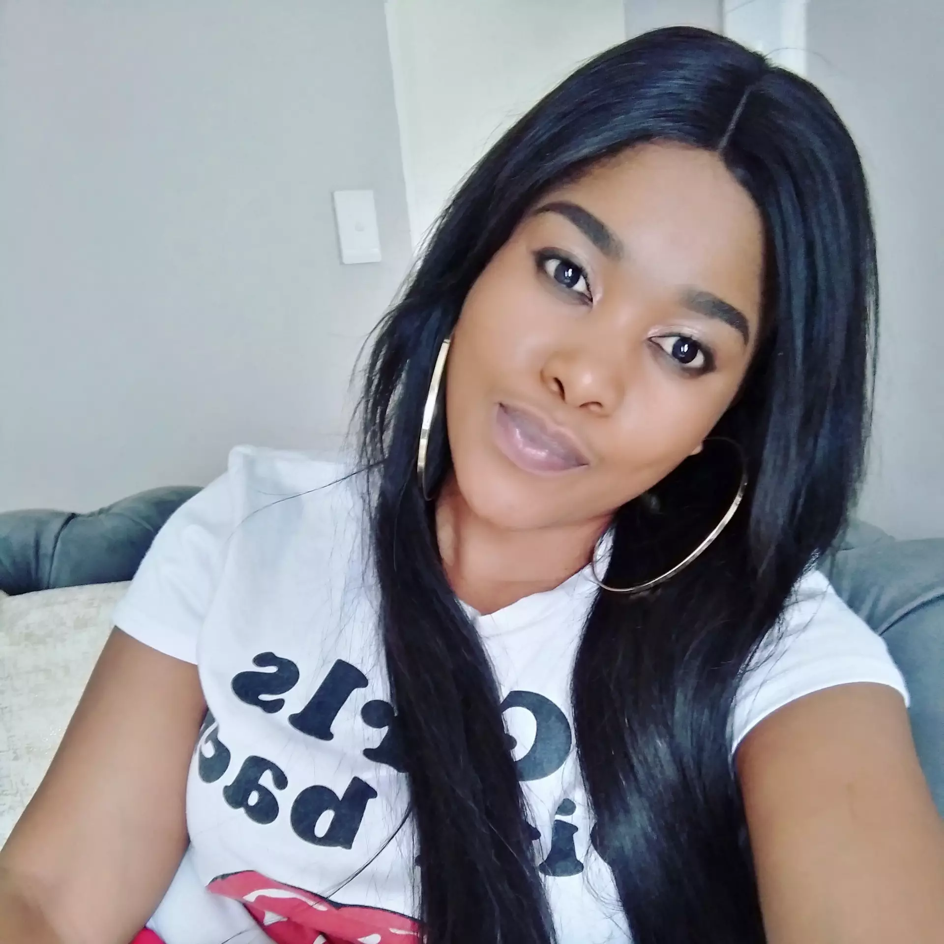 Sis Puleng avatar picture