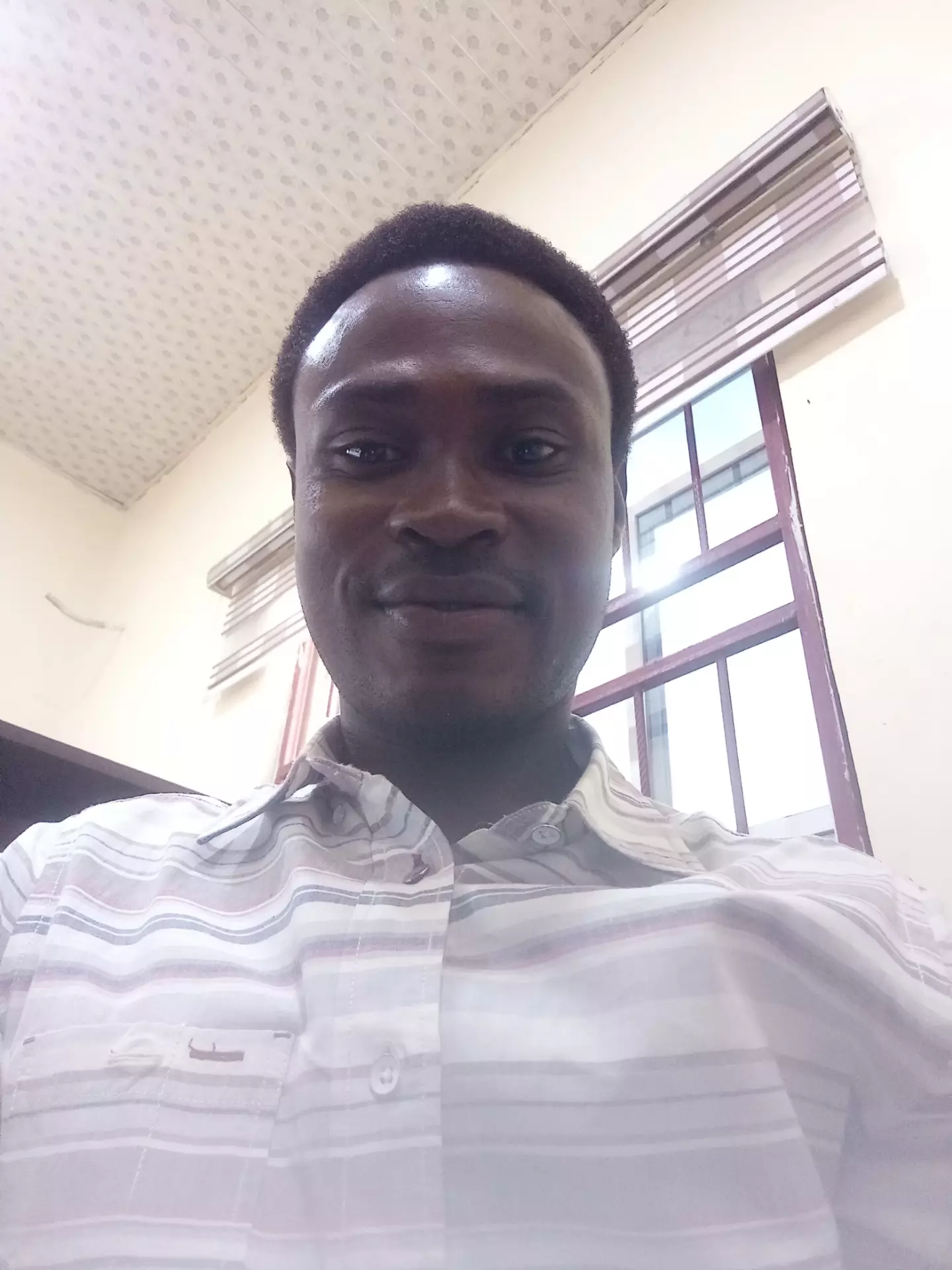 Dumbo Mutu Desmond avatar picture