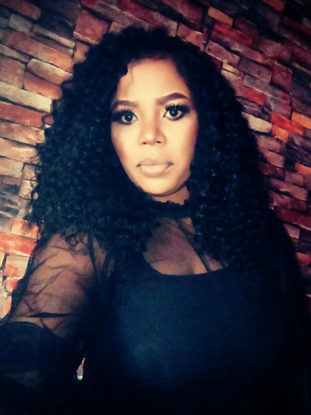 Lola Likinyo avatar picture